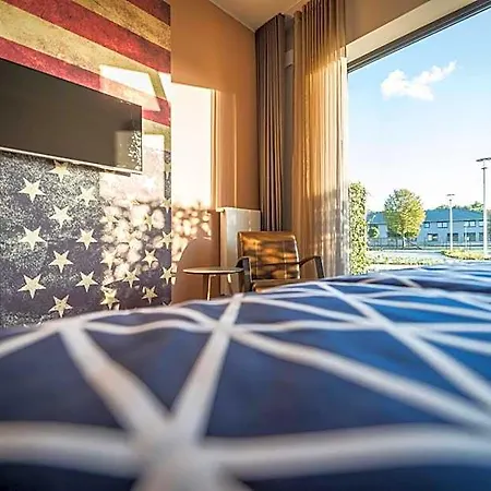 Hotel Gaestehaus Der Zvoove Akademie 4*