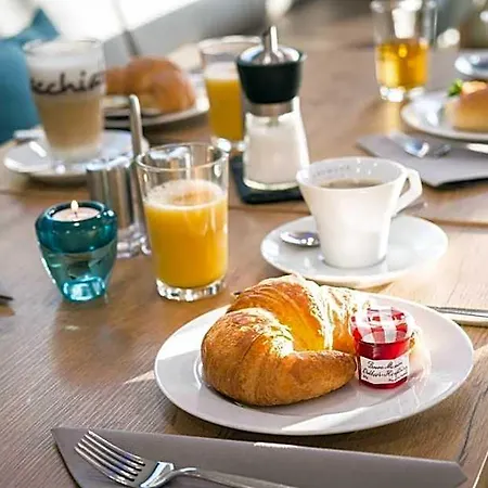 Gaestehaus Der Zvoove Akademie Hotel