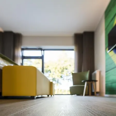 Hotel Gaestehaus Der Zvoove Akademie 4*